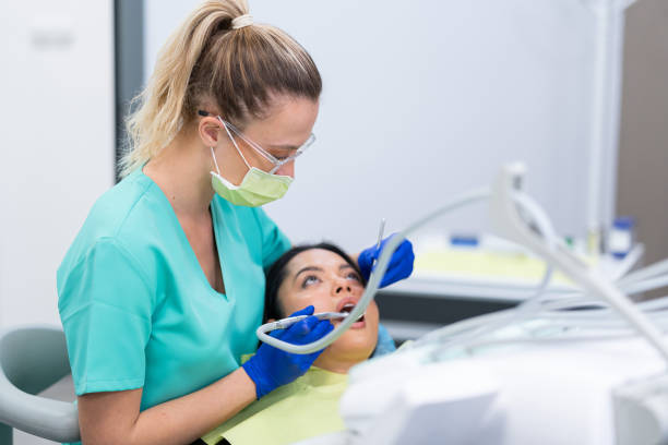 Best Emergency Denture Repair in Amberley, OH